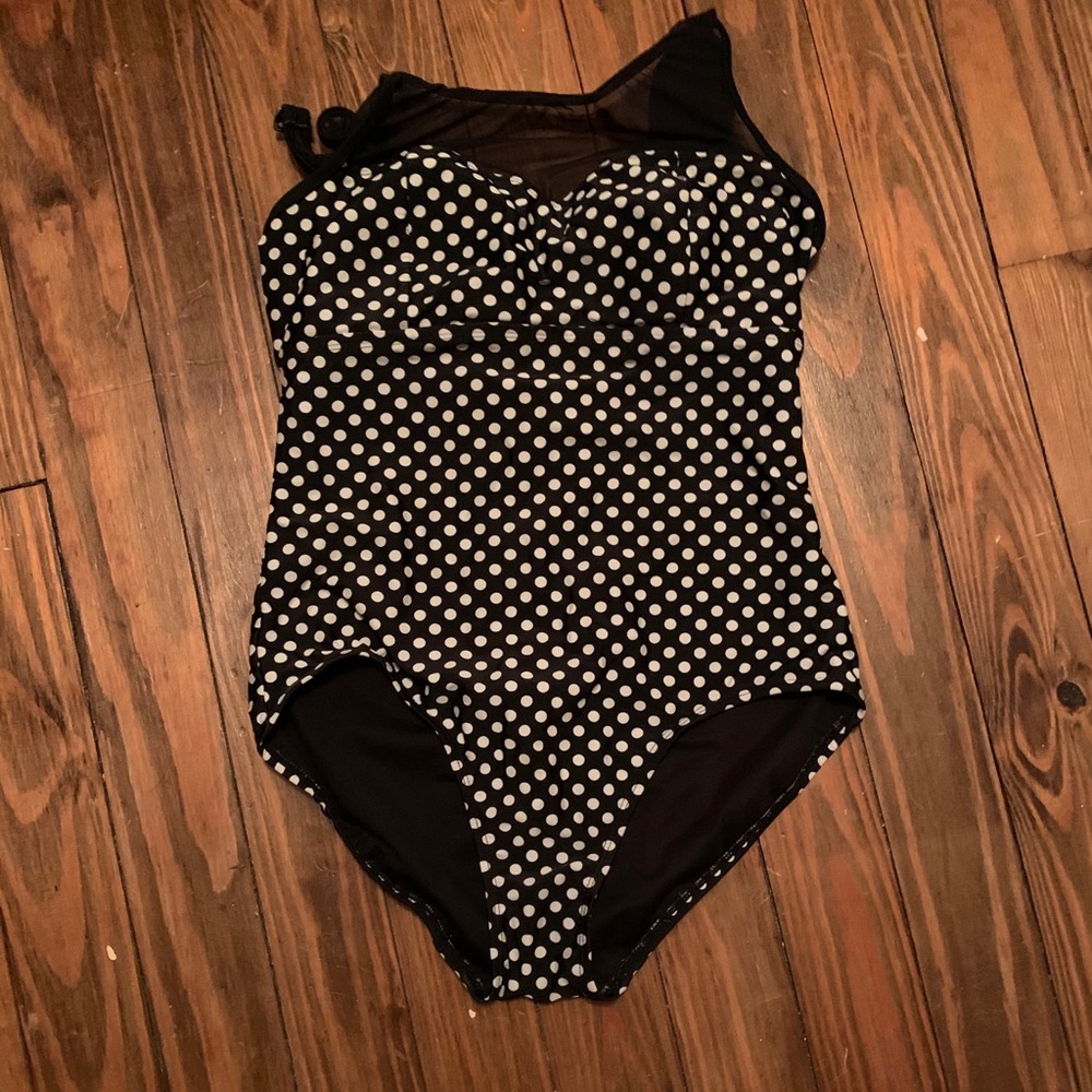 Bathing suit
